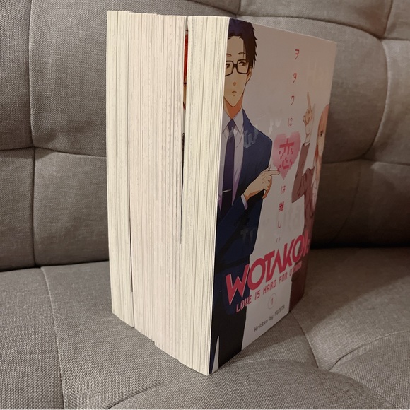Wotakoi: Love is Hard for Otaku Manga 1-4 - Picture 3 of 9